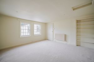 Double bedroom- click for photo gallery